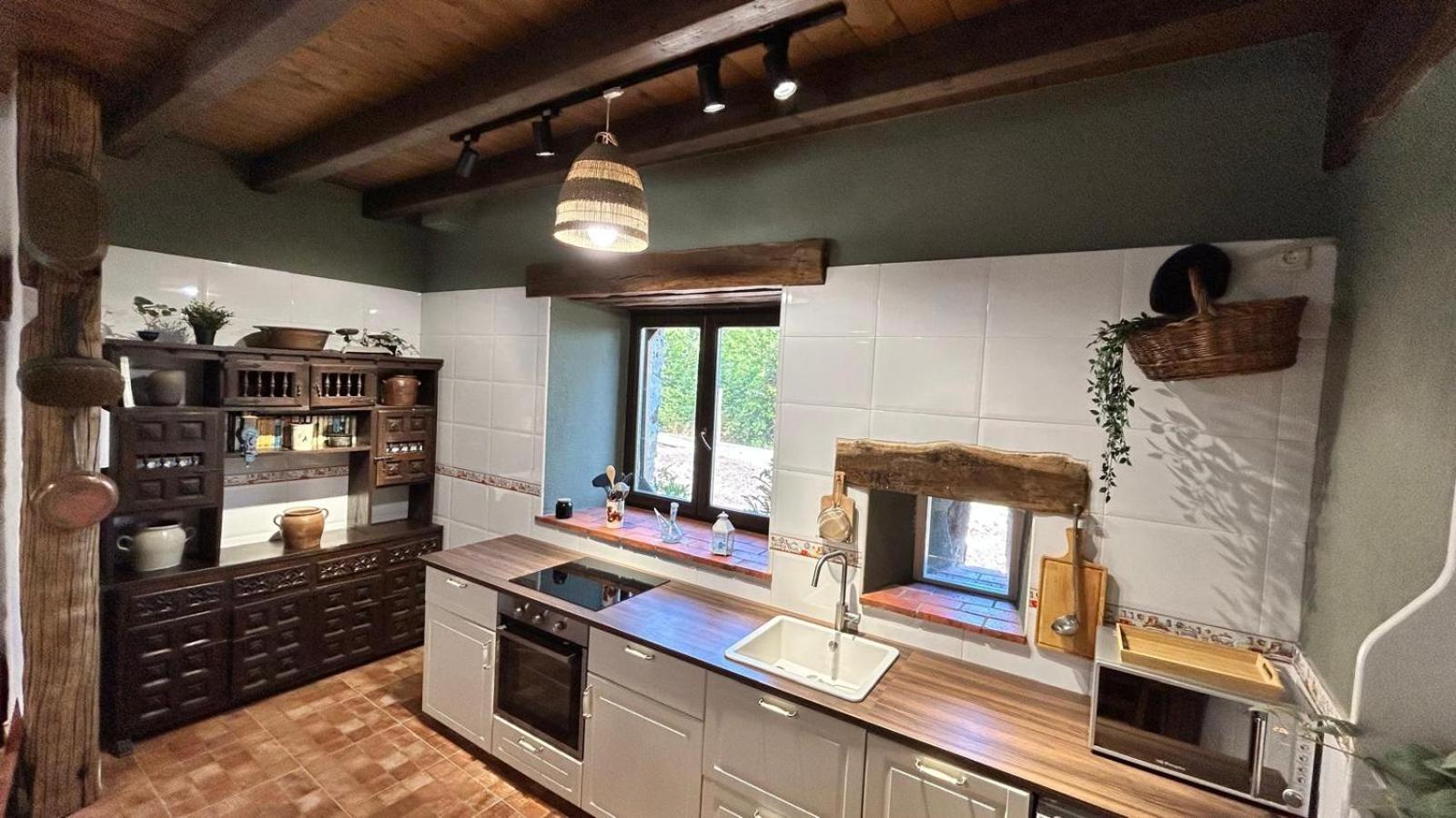 Apartamentos Iparagirre Ispaster Luaran gambar